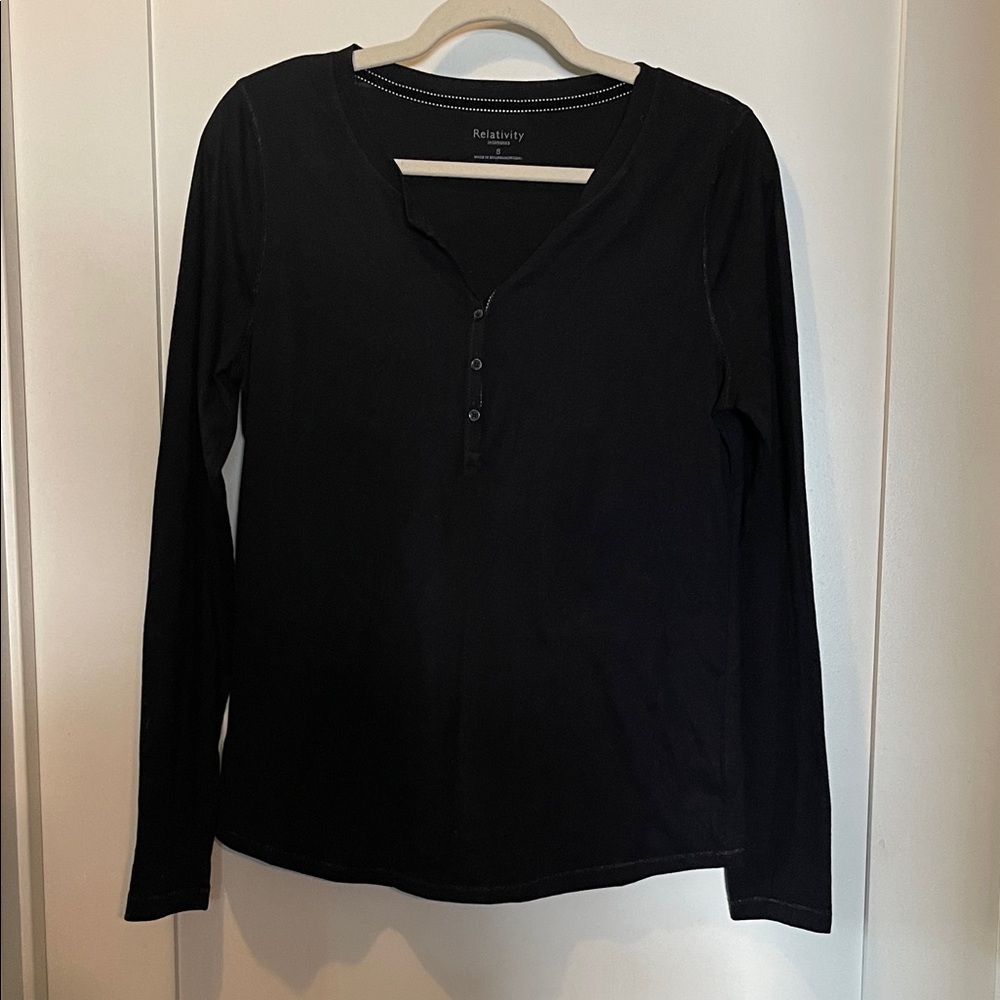 Relativity Women's Classic Black Long Sleeve Tee